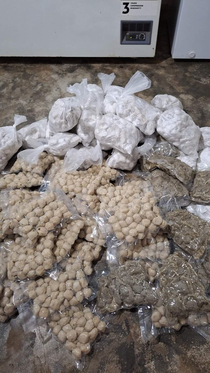 Rabu(11/9) Luhkan Kab.Banyuasin Wasahla, S.Pi. Poklahsar Tirta Ayu desa Tirtosari produksi pempek sebanyak 50 kg dg harga Rp.1000/pcs varian pempek adaan, telur, lenjer kecil dan kulit
#GiatLuhkanBRPPUPPPalembang
#luhlapor 
#produksi
#Banyuasin
<a href="/bppsdm_brppupp/">BRPPUPP Palembang</a>