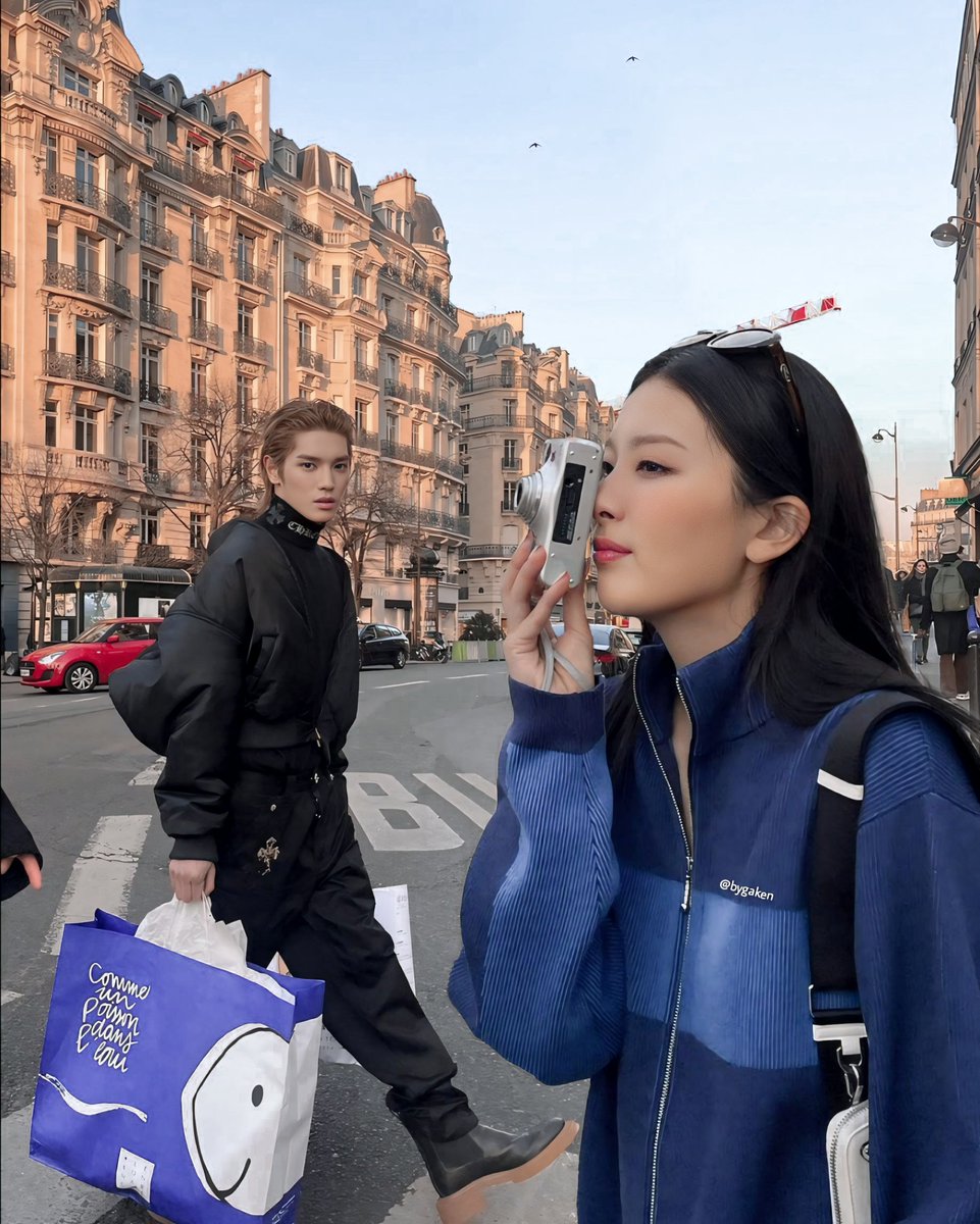 📸🗼

#레드벨벳 #엔시티 #승룡 #이태용 #강슬기 #seulyong #seulgi #taeyong #hi_sseulgi #taeoxo_nct #nctvelvet #nct #redvelvet 

instagram.com/bygaken