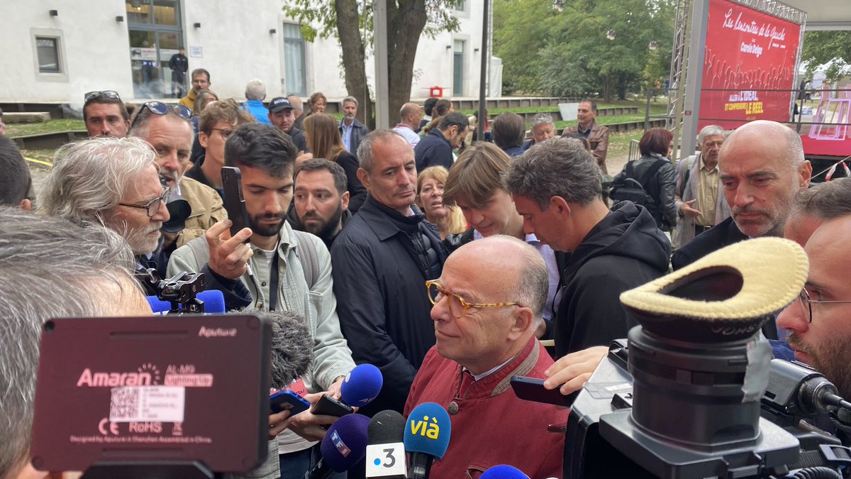prgdugers's tweet photo. [#LesRencontresDeLaGauche ] A Bram AA l’invitation de @CaroleDelga  @BCazeneuve à longuement dialogué avec les élus et les citoyens. Il faut se préparer à gouverner mais d’abord il est indispensable de co-construire un programme du réel. https://t.co/VkPlUpRWCL