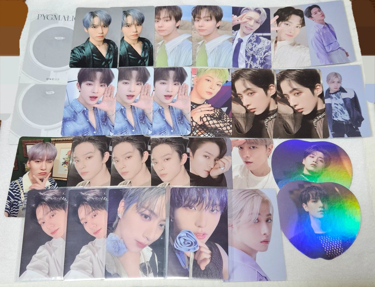 oneus__31's tweet photo. ONEUS 過去 トレカ 

譲 レイブン、ヨンジョ、ソホ、イド、ゴニ、ファヌン、シオン

求 買取

お気軽にコメント、DMお待ちしております🙇‍♀️

#oneus買取 #oneus #トレカ買取 https://t.co/9KRsuqNSzc