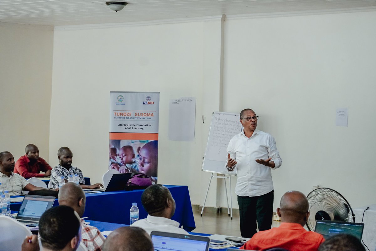 #USAIDTunozeGusoma in collaboration with <a href="/REBRwanda/">Rwanda Basic Education Board</a> conducted the second phase of capacity strengthening training for sector and district education officials to enhance their roles in managing resources and supporting schools to improve Kinyarwanda foundational literacy.