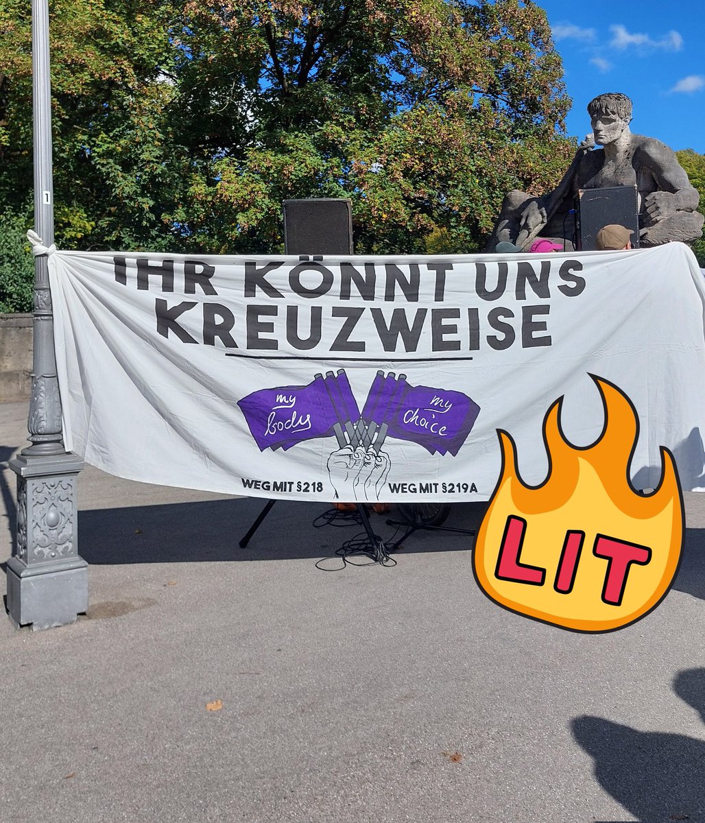 Antisexistische Aktion München tweet media