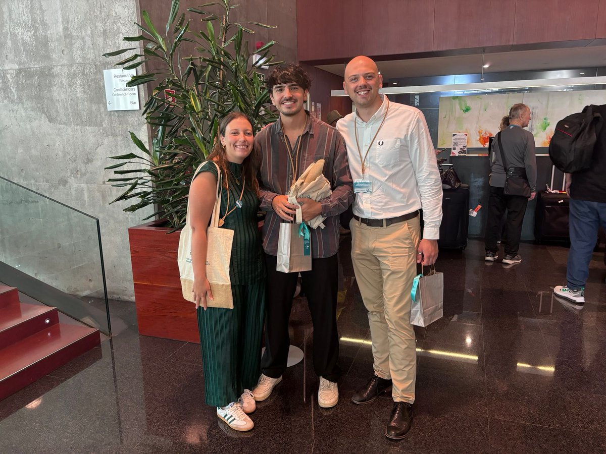 Rob Fitzgerald (He/Him) (@robfitzphrm) on Twitter photo Thank you so much to the Portuguese Association of Hospital Pharmacists for having me at their residents forum in the gorgeous city of Lisbon this weekend. Great to meet finally meeting <a href="/pedreiramicina/">Jorge Pedreira</a> and others that I have been working with on <a href="/EAHPofficial/">European Association of Hospital Pharmacists</a> projects! Thank you so much to the Portuguese Association of Hospital Pharmacists for having me at their residents forum in the gorgeous city of Lisbon this weekend. Great to meet finally meeting <a href="/pedreiramicina/">Jorge Pedreira</a> and others that I have been working with on <a href="/EAHPofficial/">European Association of Hospital Pharmacists</a> projects!