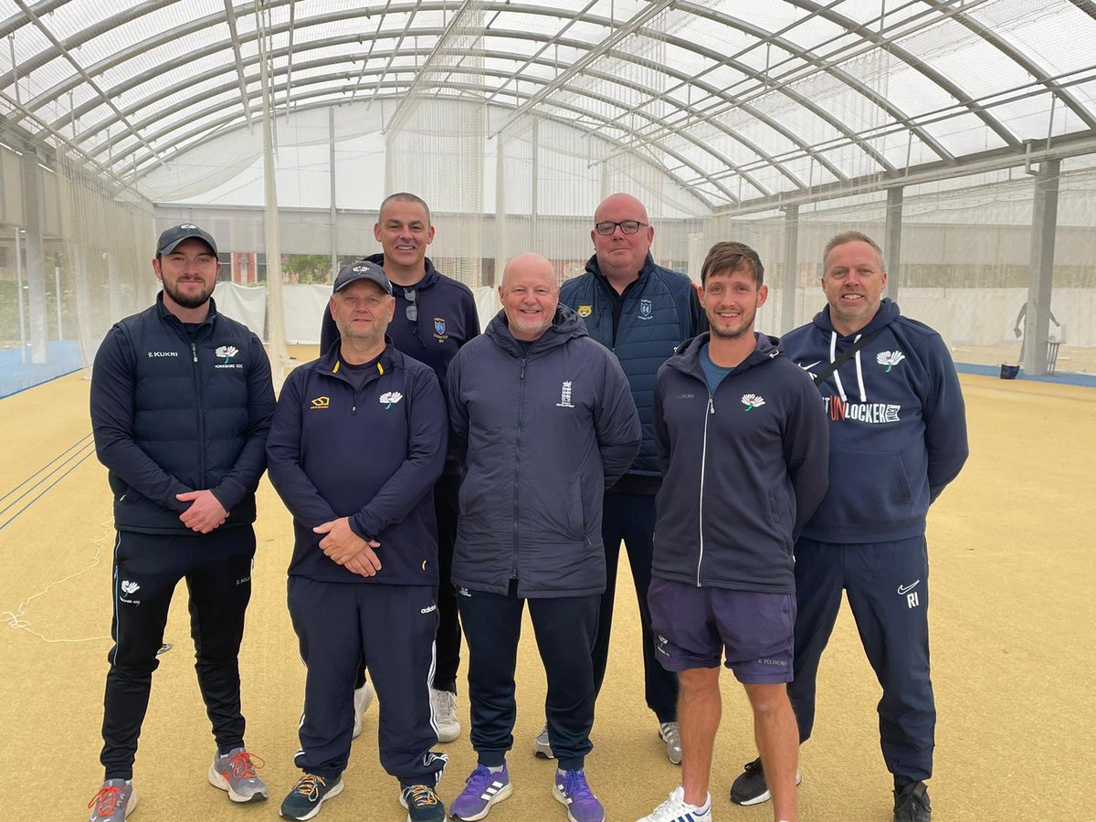 🌟 Exciting Update! 🌟

This morning, our very own Steve Bamforth and Steve Vickers participated in a fantastic Disability Coaching Workshop at Bradford Park Avenue! 🙌

A huge thank you to @Yorkshirecb for putting this together🏏

#DisabilityCricket #Coaching