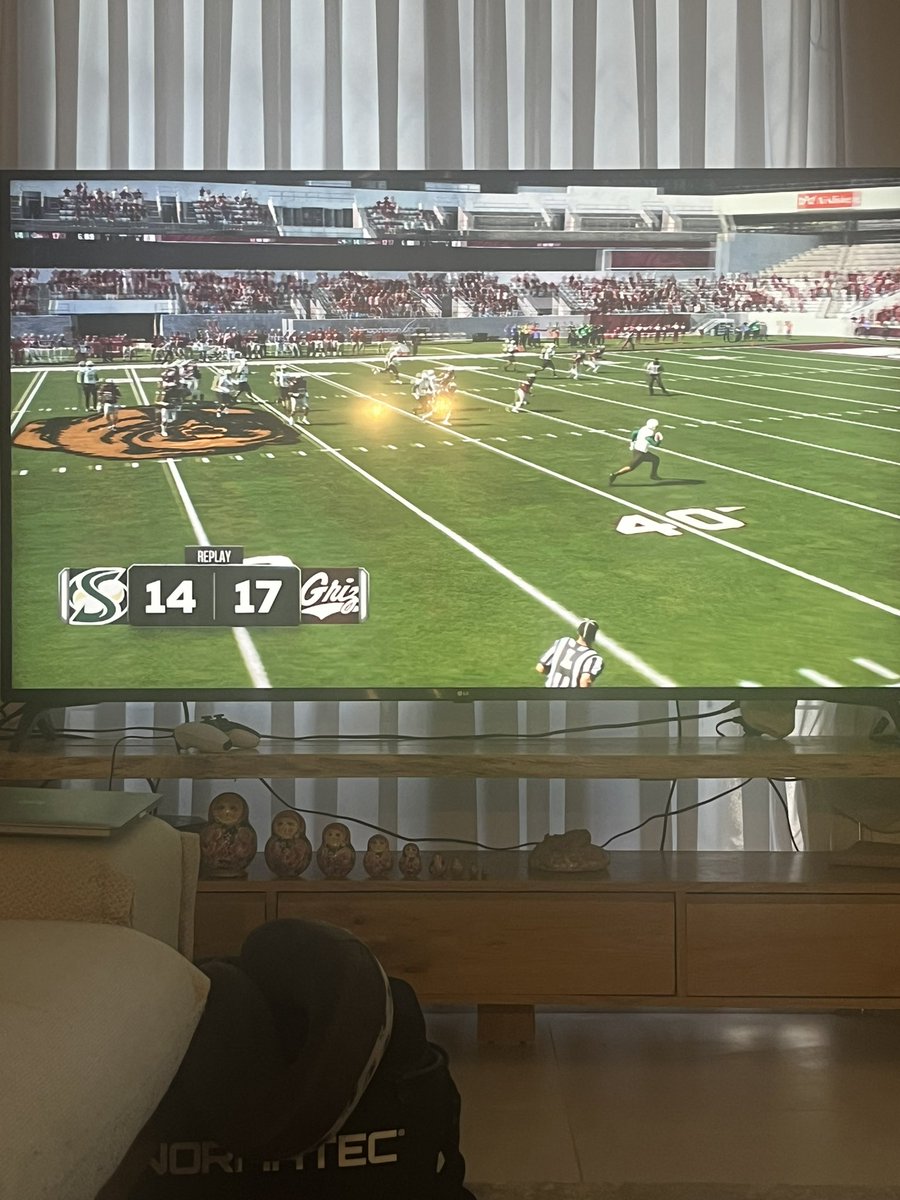 CodyDemps's tweet photo. Big sky battle going on. Fun fact: Montana has one of the cooler stadiums I’ve been to https://t.co/he8aVCMRdL