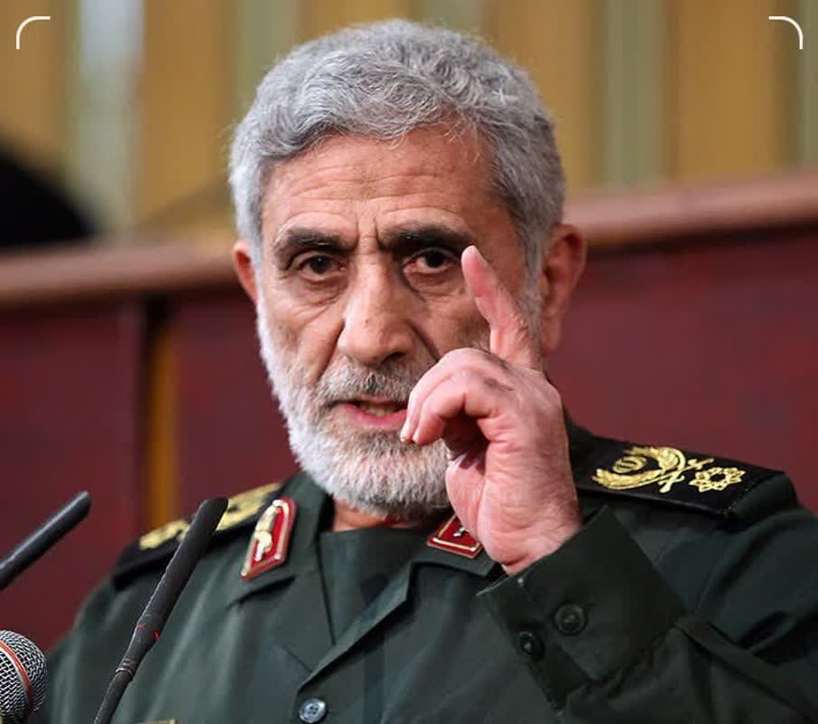 سردار قاآنی: تا آزادی قدس کنار حزب‌الله خواهیم بود 
آن سیّد نورانی با معنویت و تدابیر بی خطیر خود، جنبش حزب‌الله را رهبری کرد و به اوج قله های عزت و قدرت بی پایان روحی و جهادی رسانید
#حزب_الله_سرافراز
#السيد_حسن_نصرالله