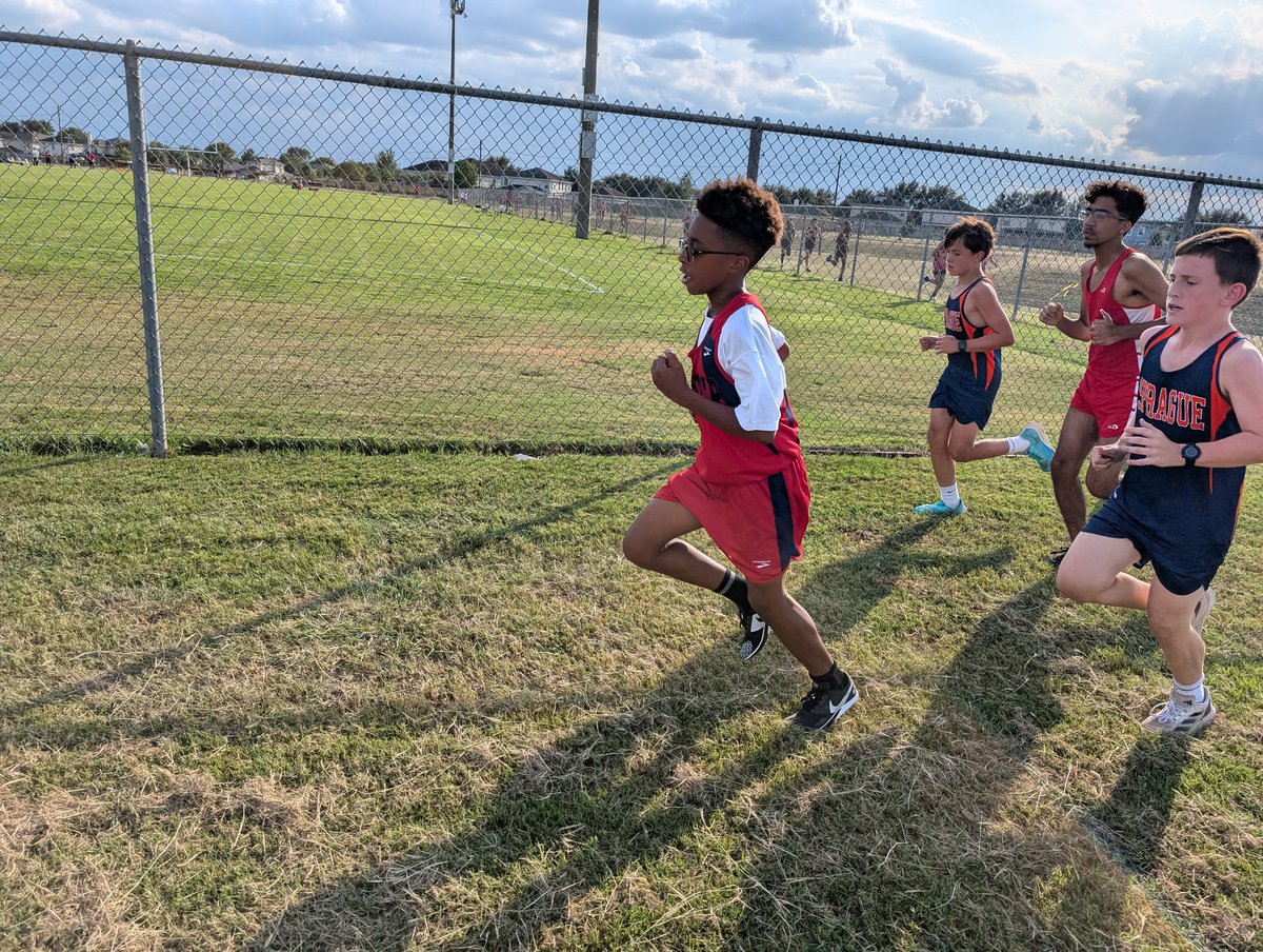 Cypress Springs Cross Country (@cyspringsxc) on Twitter photo Shout out to this up and coming runner from <a href="/HopperMS/">Hopper Middle School</a>: Cooper Bass. He's in the 7th grade and already running his miles in the 6:30 minute range.
Big things to come from this guy as he continues to develop.
#FuturePanther Shout out to this up and coming runner from <a href="/HopperMS/">Hopper Middle School</a>: Cooper Bass. He's in the 7th grade and already running his miles in the 6:30 minute range.
Big things to come from this guy as he continues to develop.
#FuturePanther