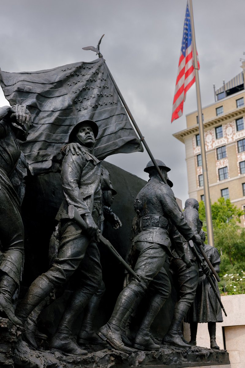 SabinHoward's tweet photo. The creative process of making this monument-WW1 memorial https://t.co/pdQ9JqFTzS