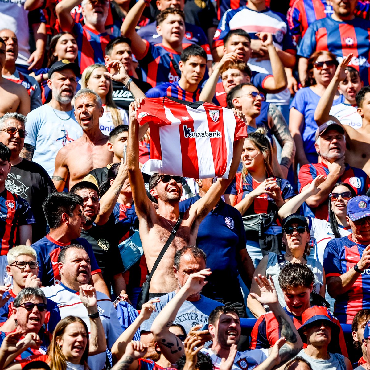 Iker Muniain loved scoring his first goal in Argentina for San Lorenzo 💙❤️
