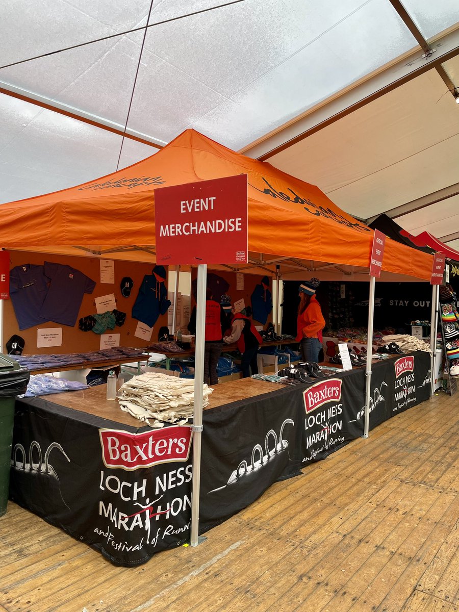 ShivmacbS's tweet photo. What a fab weekend volunteering &amp; taking part in @nessmarathon! Loved meeting &amp; helping everyone who visited the merch tent at the EXPO yesterday, then ran the 10K today. Such a great event with so many awesome volunteers! Lots of fellow @jogscotland runners too 😁 https://t.co/JafKSlwuVu
