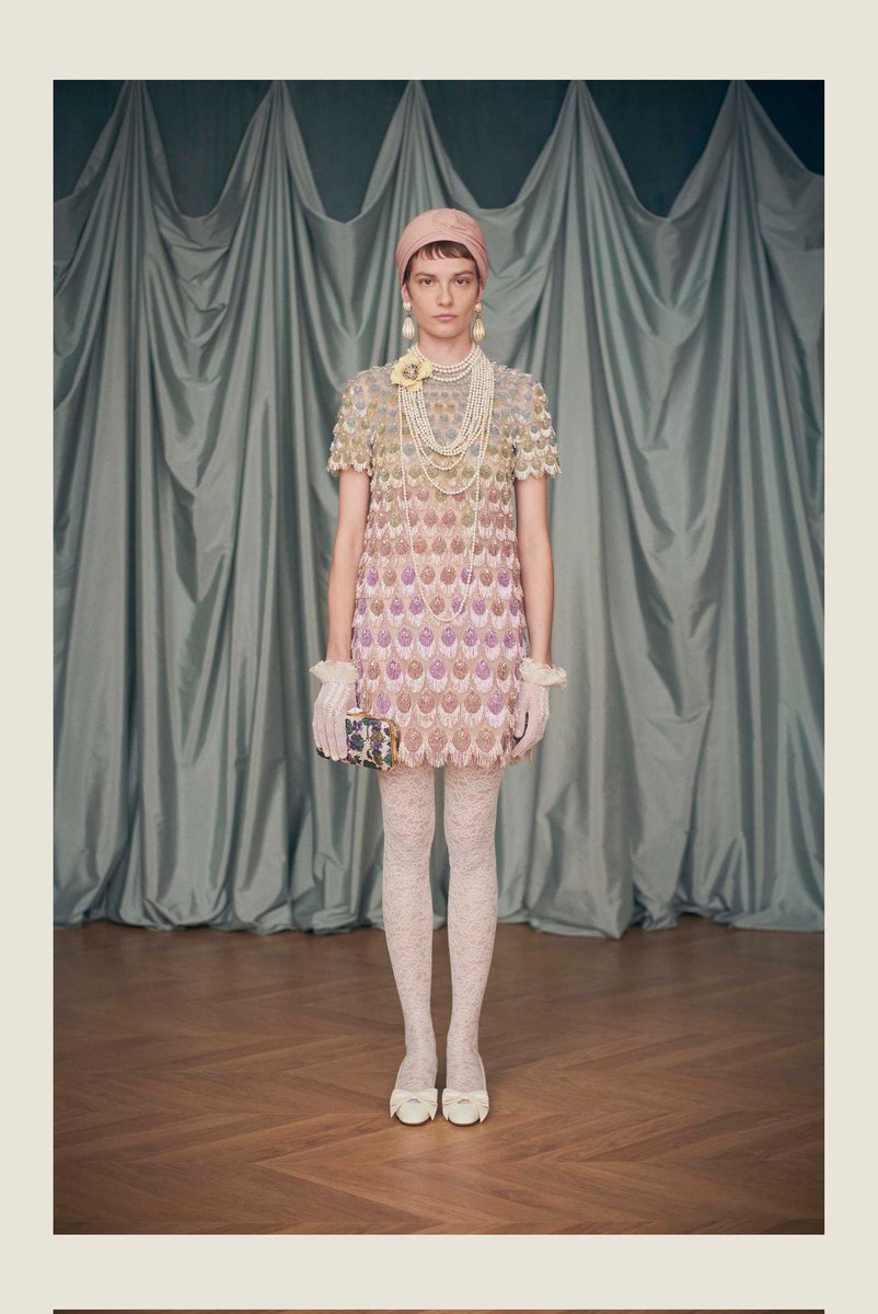 deasy_udp's tweet image. Yoona is wearing Valentino Resort 2025 collection for tonight show! Why's she so gorgeous and looks so young with that bang! She slayed

cr:
xhslink.com/a/UxK4mPqJSULW

YOONA AT VALENTINO SS25
#YOONAxValentinoSS25 #ValentinoSS25
@MaisonValentino
#LimYoonA #YOONA #ParisFashionWeek