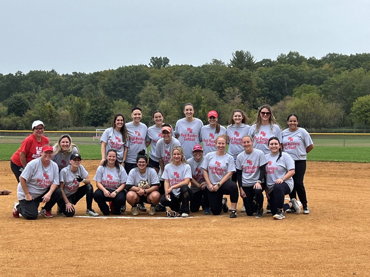 NRVSoftball's tweet photo. Thanks to all who came to play in our annual Alumni Game yesterday! Once a Raider, always a Raider 🐾 https://t.co/TCq6KQ1gtp