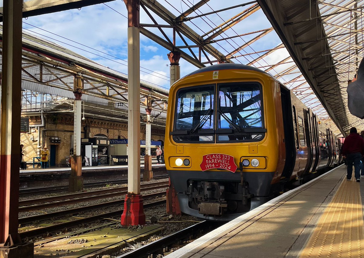 Barberstig's tweet image. Our next stop is Crewe. 

#class323farewell #railways #WMR