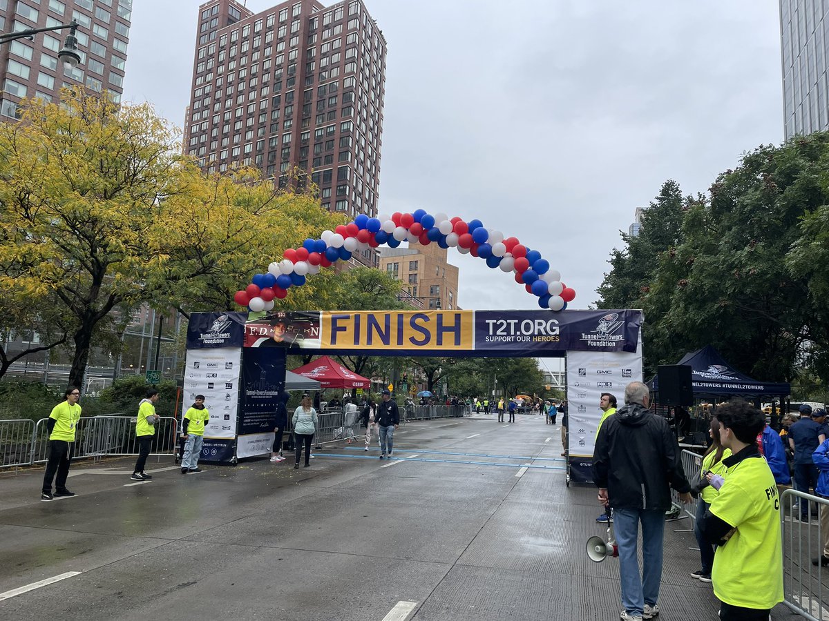 Waiting for the <a href="/Tunnel2Towers/">Tunnel to Towers Foundation</a> home recipients to cross the finish line at the 23rd annual 5k Run/Walk.  Tens of thousands will be retracing the heroic footsteps of <a href="/FDNY/">FDNY</a> Stephen Siller, who ran through the Brooklyn Battery Tunnel before being killed at the WTC.  #NeverForget