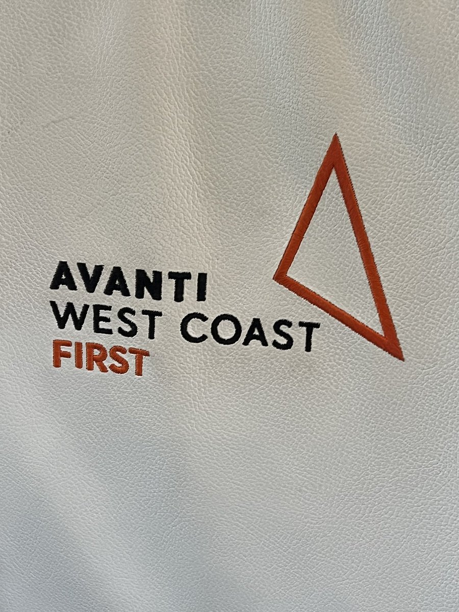 Disappointing service on <a href="/AvantiWestCoast/">Avanti West Coast</a> today to Birmingham. Onboard crew didn’t turn up and passengers left to go hungry. Apparently happens all the time. Time to pull your socks up, Avanti! #CustomerServiceFail #train