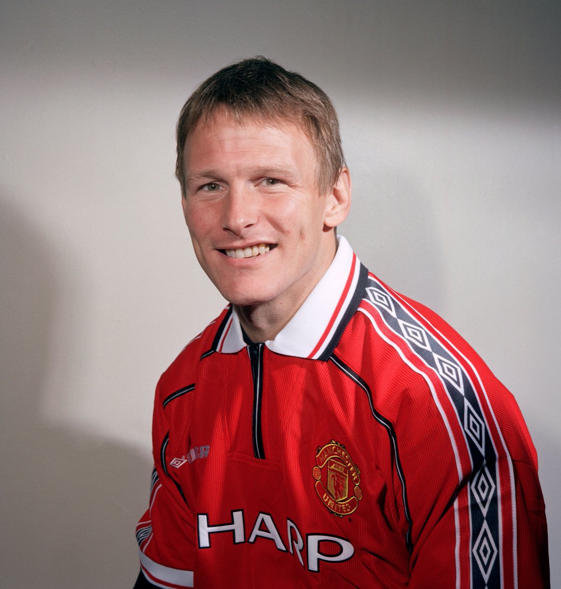 Vintage Football Shirts tweet media