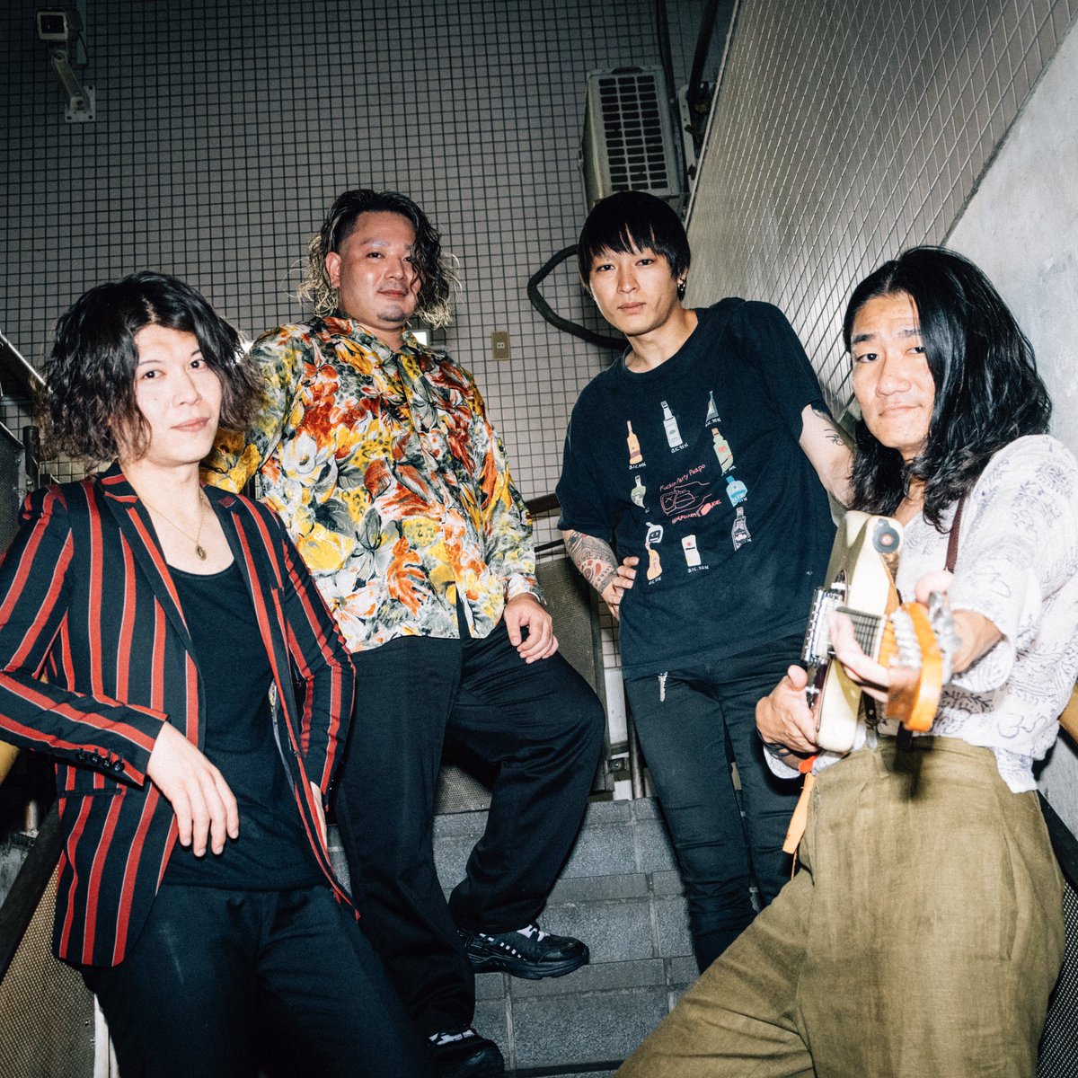 クレヨンイーター <a href="/crayoneater_jp/">クレヨンイーター</a> / 2024.09.28 Ackey &amp; Madoka Wedding Party
5年ぶりのライブ。楽しかったね🔥
サポートに赤いくらげよりまつなくん　ありがとう💐
photo by 藤咲千明 <a href="/chiaki_f05/">藤咲千明 | Richard Chiaki</a>
<a href="/makohell/">市川マコト</a> <a href="/Ackey_96/">𝗔𝗰𝗸𝗲𝘆</a> <a href="/break_drummer/">BREAK</a> <a href="/matu_ri_thga/">まつな</a>