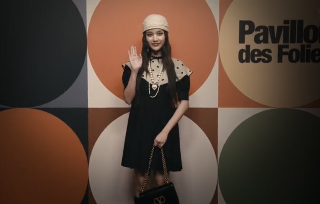 minaphile0324's tweet image. Freen and Valentino: A perfect pairing for the most prestigious fashion event of the year.

PAVILLON DES FOLIES X SAROCHA
#PavillonDesFoliesxFREEN