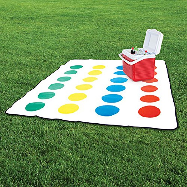 UnicunShop's tweet image. Get ready to twist &amp;amp; shout! 🎉 Our Twister Bed Sheets turn bedtime into game night.  Spin the wheel &amp;amp; see where your limbs land!  Perfect for picnics too! unicun.com/product/twiste… #Twister #Bedsheets #FunForEveryone