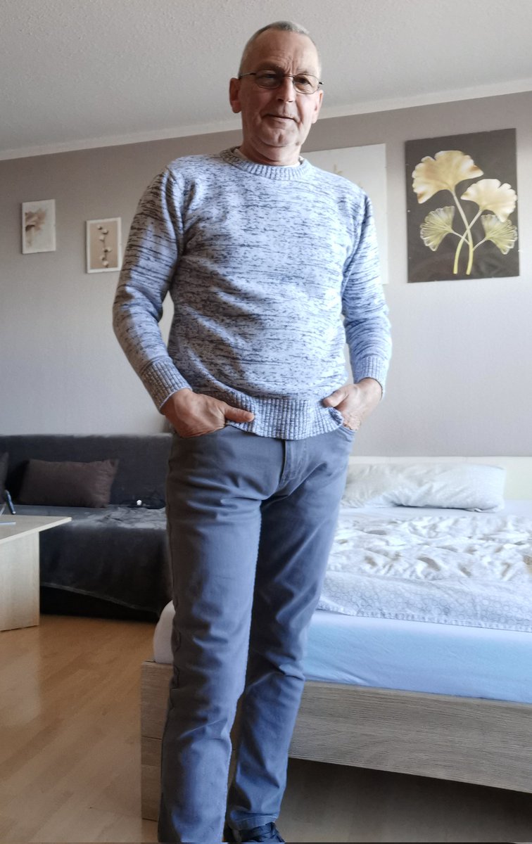 Josef tweet media