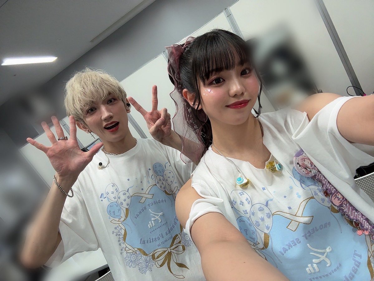 satohina1223's tweet photo. 思い出たち📸
みんなと出会って、4年以上経つんだなあ
気づけば友達…と言ってもいいのでしょうか
色々なお話をさせてもらえて嬉しいです。 https://t.co/E1wZw7gdEr
