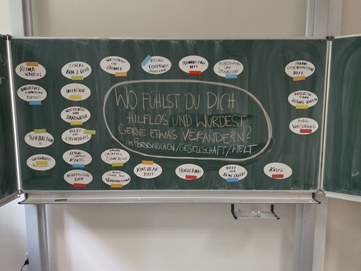 Wir sind begeistert! 🙌 17 Schulklassen haben wir bereits in unserem Bildungsprojekt "Wo-Hin" erreicht – und 40 weitere Termine stehen an. 🎉 Unterstützt uns mit eurer Spende, um weiterzumachen: omnibus.org/spende-wo-hin