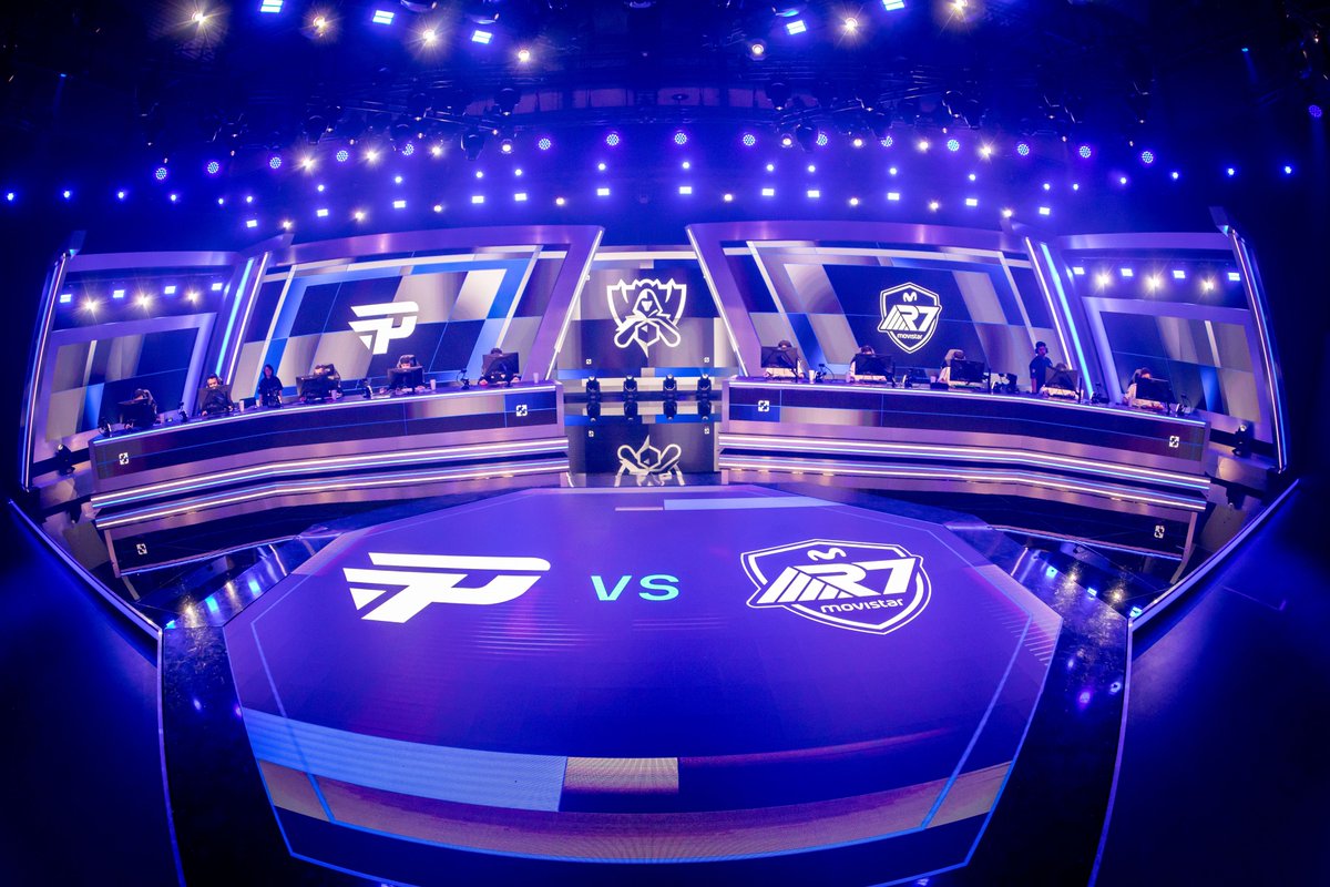 lolesports's tweet photo. IT ALL COMES DOWN TO THIS
Who will win game 3 and advance to the #Worlds2024 Swiss Stage:
#PNGWIN or #R7WIN? https://t.co/qT7GgDGGFu