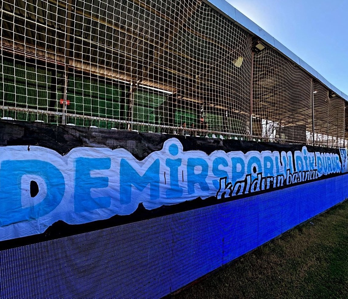 Mücadele, mücadeleye dahil olanındır.   Kaldırın başınızı, dik tutun Adana Demirspor'u.