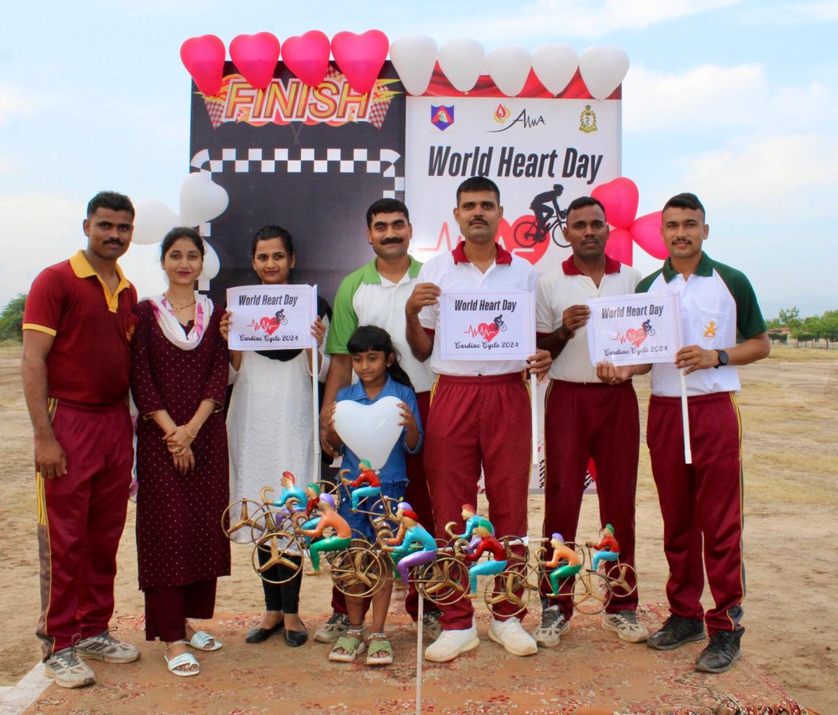 KonarkCorps's tweet image. #WorldHeartDay2024

To create awareness of Cardiovascular Diseases, #BaldEagleBrigade organised a Cyclothon at #Bhuj. More than 200 #IndianArmy personnel &amp;amp; their families participated with enthusiasm in line with the theme for this year, 'Use Heart For Action'.

@IaSouthern