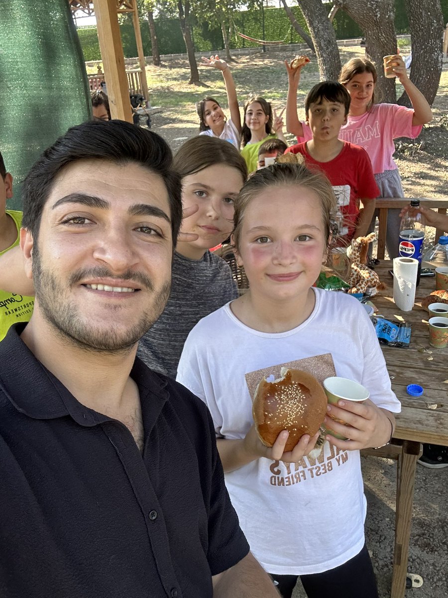 Böyle öğretmenimiz oldu biz mi sevmedik 🤩🤩