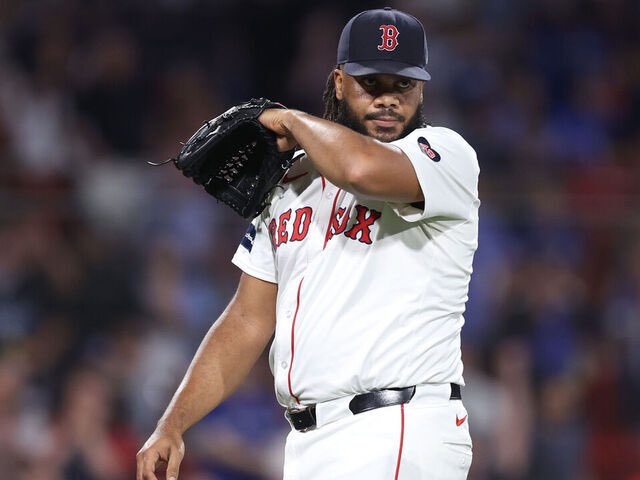 BOSSportsGordo's tweet photo. Pretty clear by this point that there isn’t much more to the Kenley Jansen story than he just wanted to go home and be with his family.

Which, no doubt after 7 months I get it. But don’t you think everyone else in that clubhouse wants to go home instead of watching/playing meaningless games too?

Just not a good message to send your teammates, especially after the emphasis guys like Cora, Duran, Story, and Devers have put on posting. It’s about being there for your guys.

The McAdam piece and the nameplate being removed in the Red Sox clubhouse tells you all you need to know about how the team feels about it.