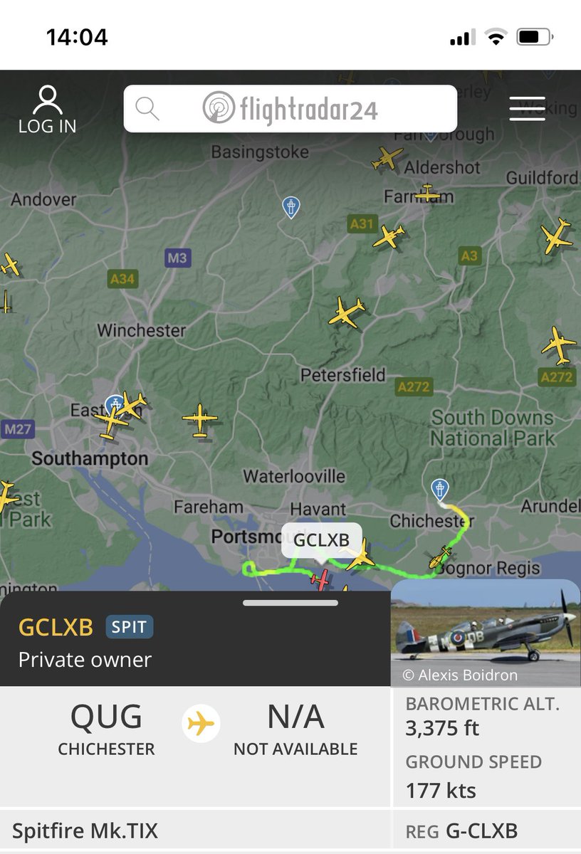 shaunyoung_'s tweet photo. When you here the distinct sound of a purr of a #MerlinEngine while in the garden, and manage to grab a video of a #Spitfire, it is a regular thing but still a site as can be booked for ‘special’ flights etc from Goodwood I think ✈️🙂 #SpitfireMkIX #SpitfireMk9 #FlyOver https://t.co/qz7eHfQgW0