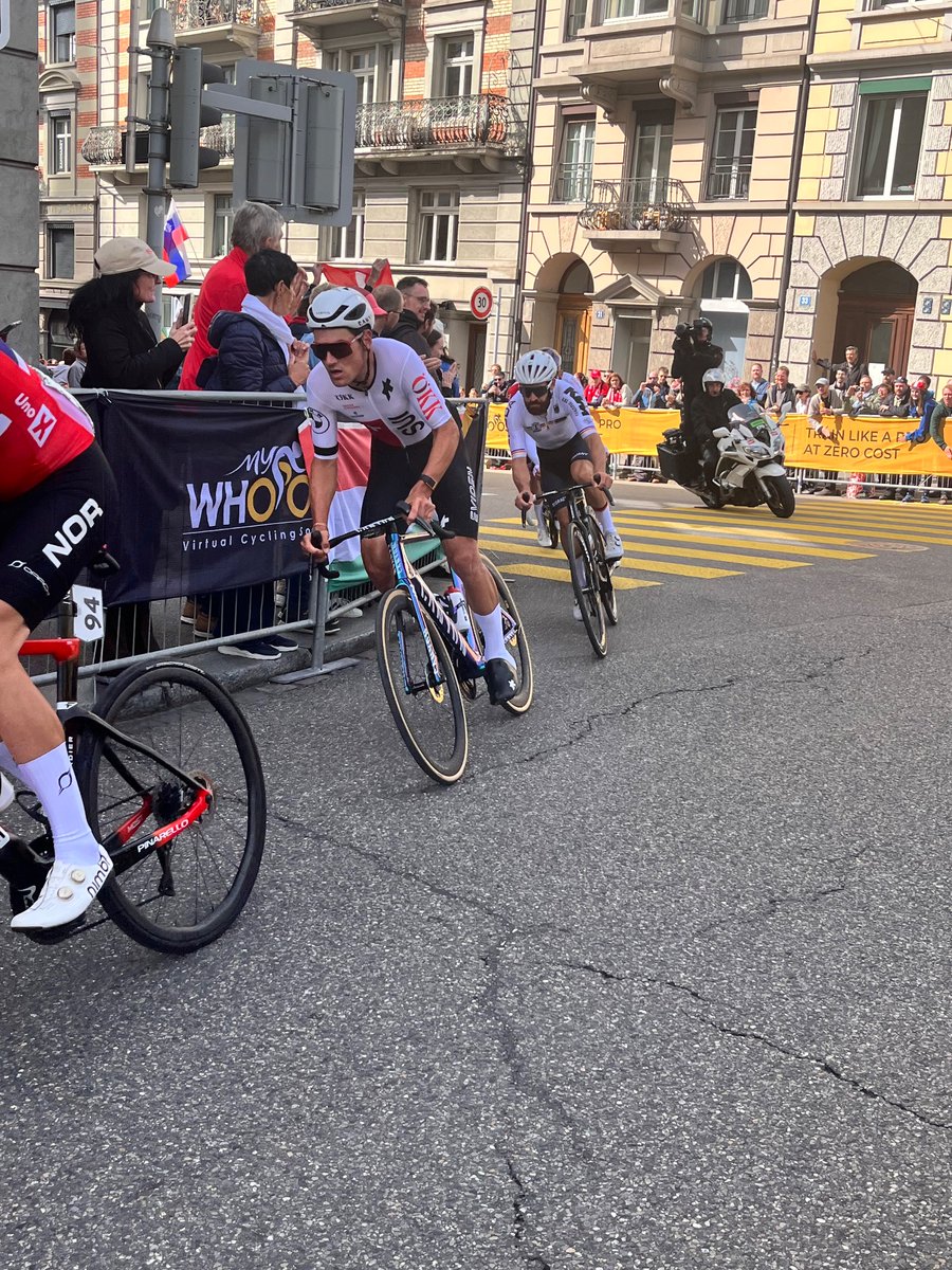 eins_potterhead's tweet image. Einblicke von der Fahrrad WM in der Schweiz.

#Zurich2024