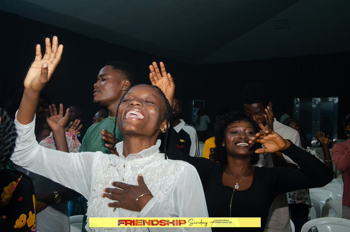 nrcc_adoekiti's tweet photo. 🎶This is my story
You are my song
All day, all night
I will sing of your faithfulness

#Newrealitycc #APJsays 
#Thefavoredtribe #Miraclezone 
#NRCCGLOBAL #Triumphantnation https://t.co/JeSzRlHkbk