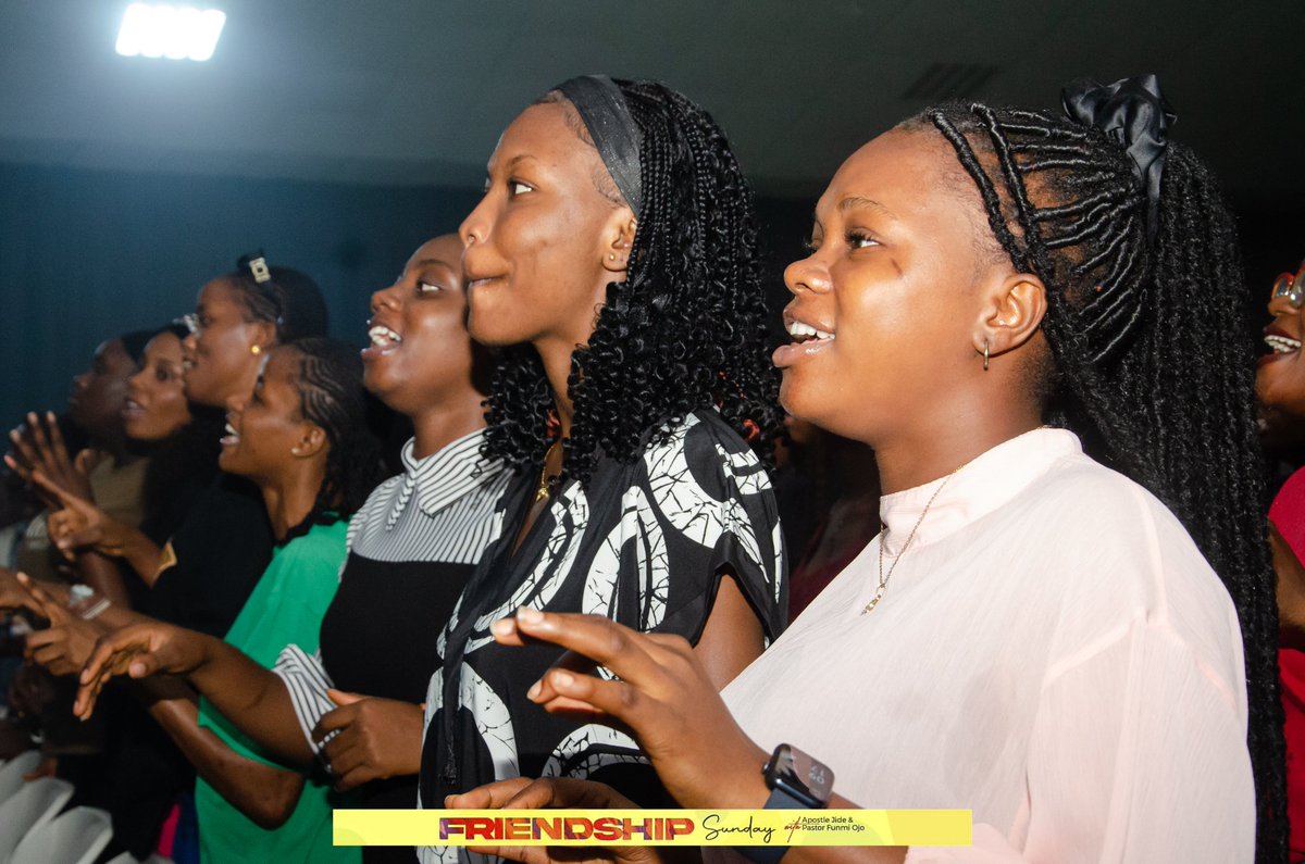 nrcc_adoekiti's tweet photo. 🎶This is my story
You are my song
All day, all night
I will sing of your faithfulness

#Newrealitycc #APJsays 
#Thefavoredtribe #Miraclezone 
#NRCCGLOBAL #Triumphantnation https://t.co/JeSzRlHkbk