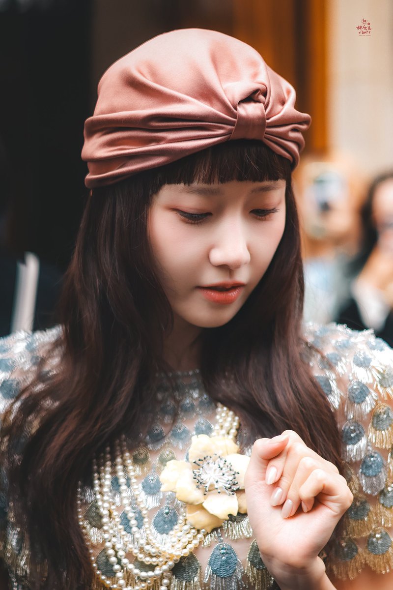 limyoonabar's tweet image. 240929 Valentino Paris Fashion Week
Gypsy Girl🥀

#YOONAxValentinoSS25 #ValentinoSS25 
@MaisonValentino
 #LimYoonA #YoonA
#임윤아 #윤아  #ParisFashionWeek