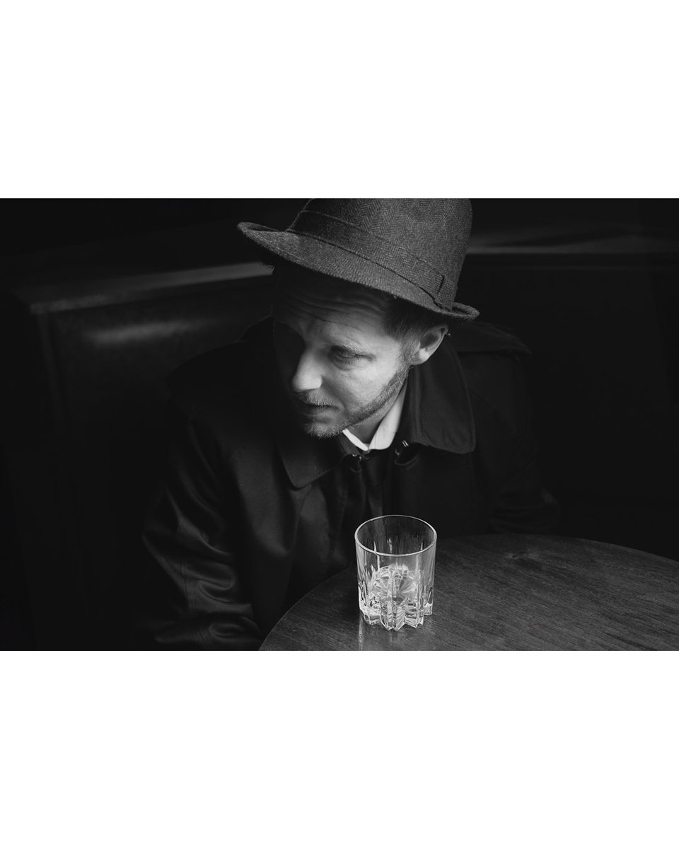 Matthew Forsythe (@matt_actor) on Twitter photo Capturing some lovely moments on screen. Smokey bar #stills #tv #FilmNoir #film #screen #actor #actorslife #casting #castingdirector #cd #smokey #irishactor <a href="/NancyBishopCast/">Nancy Bishop Casting</a> <a href="/sbaigcasting/">shaheen baig casting</a> <a href="/pearsoncasting/">Pearson Casting CDG CDA CSA 🎭 🩰 🎥</a> <a href="/SophHollandCast/">SophieHollandCastingCSA</a> Capturing some lovely moments on screen. Smokey bar #stills #tv #FilmNoir #film #screen #actor #actorslife #casting #castingdirector #cd #smokey #irishactor <a href="/NancyBishopCast/">Nancy Bishop Casting</a> <a href="/sbaigcasting/">shaheen baig casting</a> <a href="/pearsoncasting/">Pearson Casting CDG CDA CSA 🎭 🩰 🎥</a> <a href="/SophHollandCast/">SophieHollandCastingCSA</a>