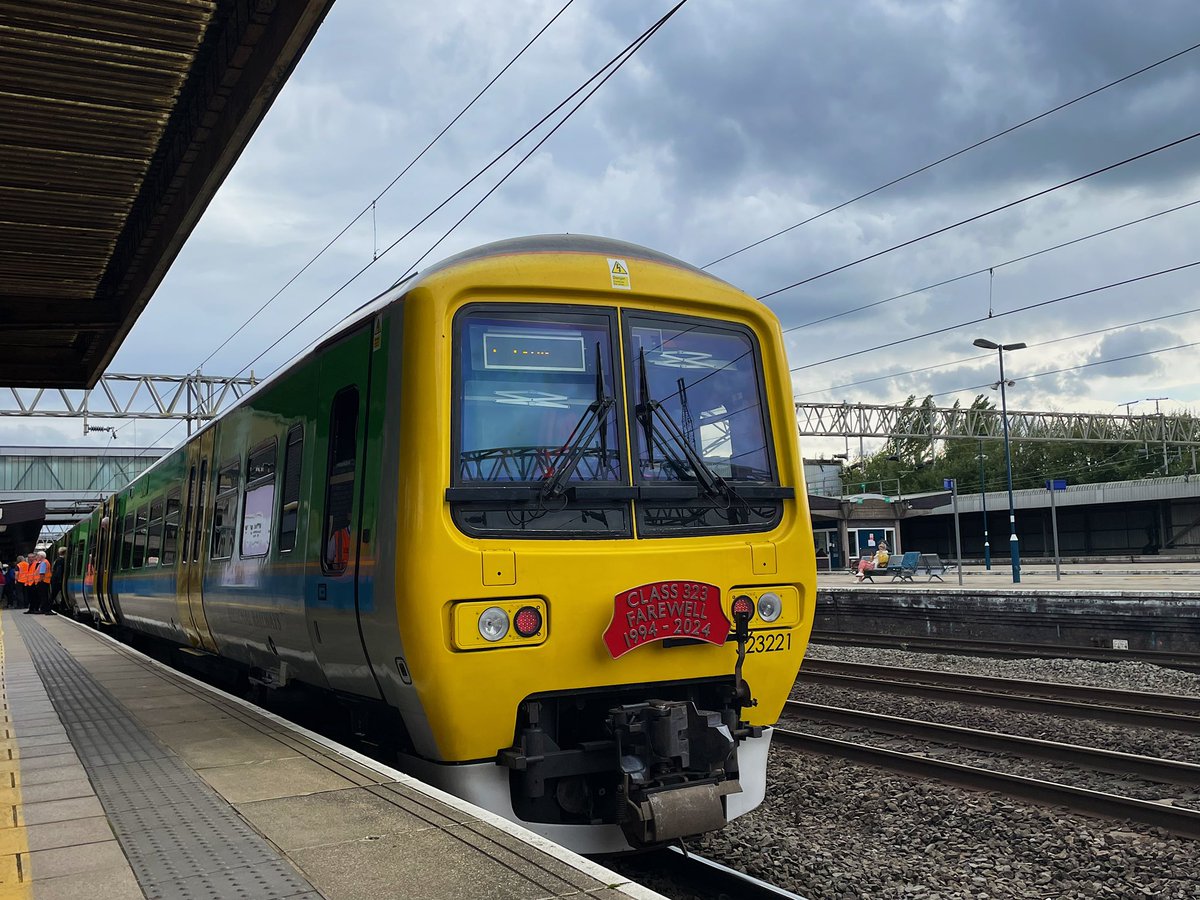 Barberstig's tweet image. Next stop, Stafford. 

#class323farewell #railtour #323