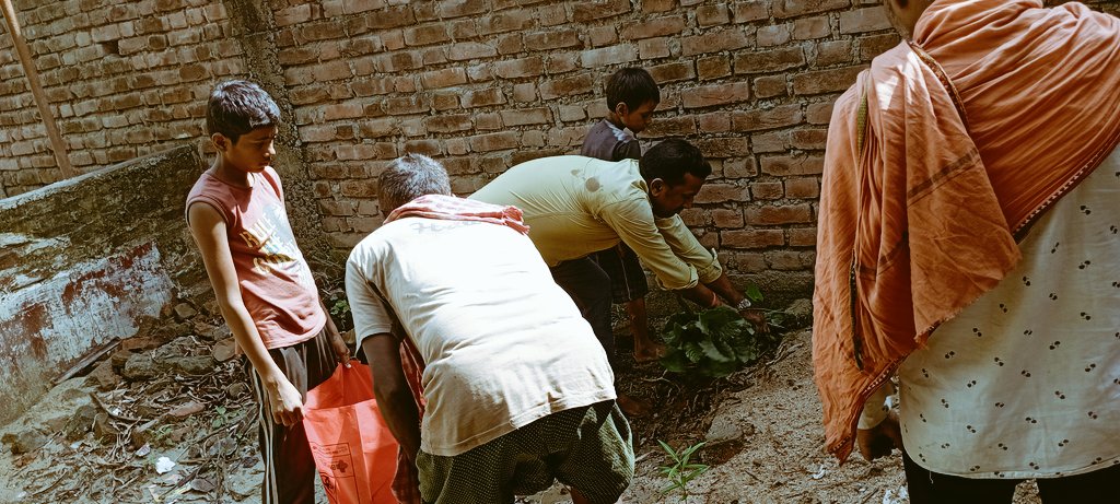 Nehru Yuva kendra Sheohar ,Bihar (@yuvasheohar) on Twitter photo मन में रखो एक ही सपना।
स्वच्छ बनाना भारत अपना।।
<a href="/nyksindia/">NYKS India</a> <a href="/BiharNyks/">MY BHARAT BIHAR</a> <a href="/NYKSBihar/">NYKS Bihar</a> <a href="/SpSheohar/">Sheohar Police</a> <a href="/dm_sheohar/">District Magistrate Sheohar</a> <a href="/YuvaSheohar/">MY Bharat kendra Sheohar ,Bihar</a> <a href="/yuvabharat/">YoungIndia</a> <a href="/mybharatgov/">Mera Yuva Bharat - MY Bharat</a> मन में रखो एक ही सपना।
स्वच्छ बनाना भारत अपना।।
<a href="/nyksindia/">NYKS India</a> <a href="/BiharNyks/">MY BHARAT BIHAR</a> <a href="/NYKSBihar/">NYKS Bihar</a> <a href="/SpSheohar/">Sheohar Police</a> <a href="/dm_sheohar/">District Magistrate Sheohar</a> <a href="/YuvaSheohar/">MY Bharat kendra Sheohar ,Bihar</a> <a href="/yuvabharat/">YoungIndia</a> <a href="/mybharatgov/">Mera Yuva Bharat - MY Bharat</a>