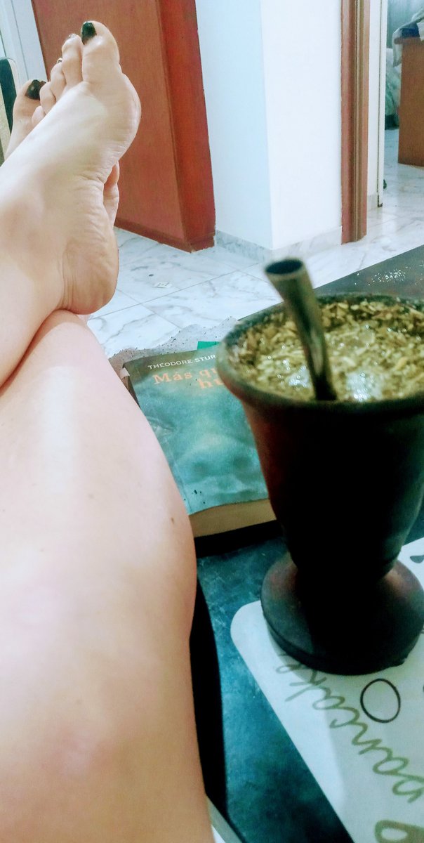 VanesaB72541852's tweet photo. Feliz domingo para todos!
#Domingo #bdsmcomunity #buendomingo https://t.co/pILtbMff3a