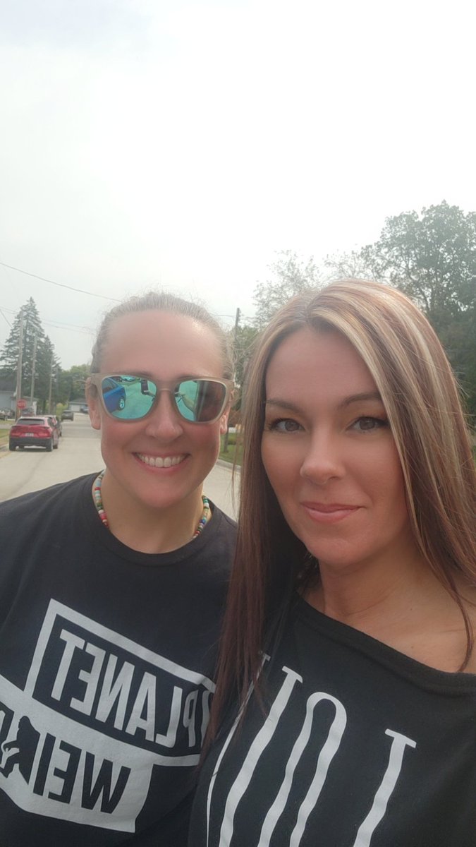 AnnikParanormal's tweet photo. Got to hang with some of my favorite peeps at the Great Lakes Paranormal Conference this year. #GoodTimes 👻 #GreatLakesParanormalConference #GlenbeulahSchool #Glenbeulah #Haunted #Paracon https://t.co/7fnI26Vubj