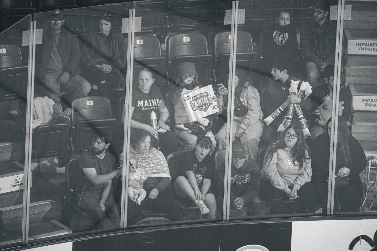 Last night, 2,821 fans gathered at #CreditUnionPlace for the Summerside Western Capitals home opener! 🏒

#ItAllHappensHere | <a href="/SsideCapitals/">Summerside Capitals</a>