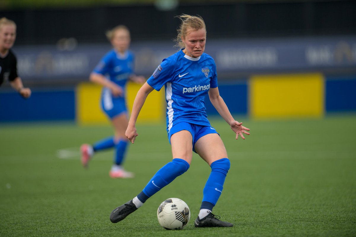 DurhamCestria's tweet photo. 📸 - First half action captured by @hfcchesh 

💙💙💙 https://t.co/fpR6ElNr54
