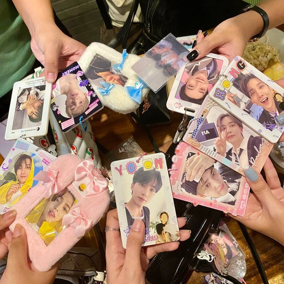 jjeoshulvr's tweet photo. yey!! after 123456789yrs nakaattend ule cse 🥰

#1995_club @EVENTeens_PH https://t.co/MCJpLc9mB8
