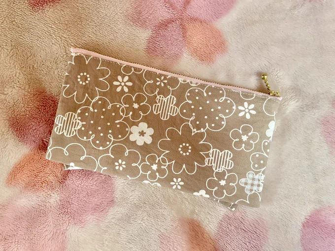 ひらひらリボン&レースの折マチポーチ作りました参考:いといとitoitoさん 