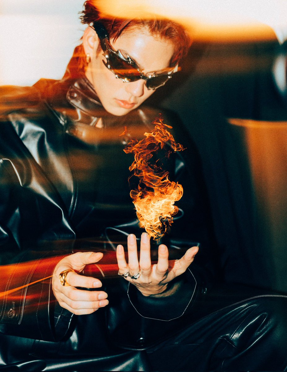whitebinbw's tweet photo. Power of Bright 🔥 

#BOFTop500Gala24xBRIGHT
#BOF500 #GENTLEMONSTER 
#gentlemonsterxtekken 
#bbrightvc 
@bbrightvc https://t.co/j8sDt51rOU