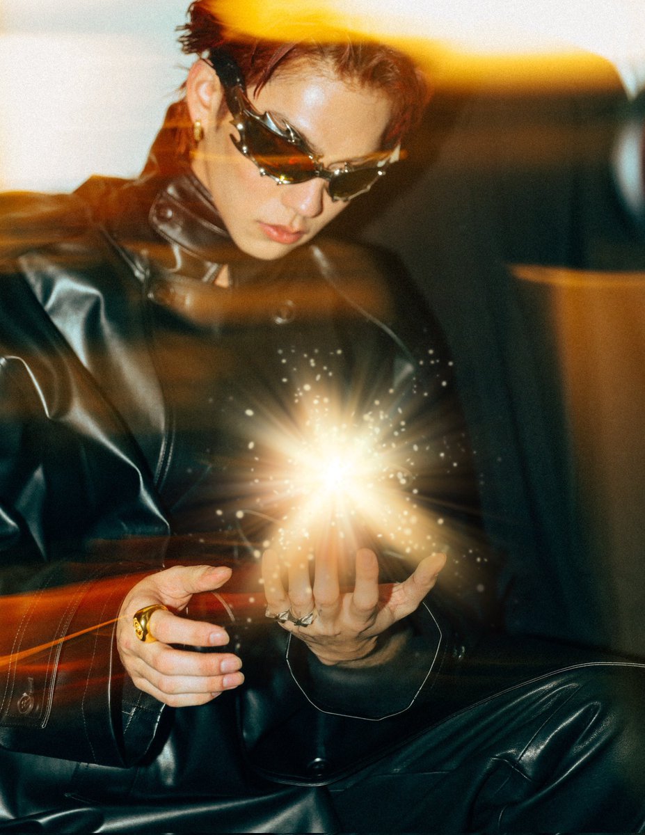 whitebinbw's tweet photo. Power of Bright 🔥 

#BOFTop500Gala24xBRIGHT
#BOF500 #GENTLEMONSTER 
#gentlemonsterxtekken 
#bbrightvc 
@bbrightvc https://t.co/j8sDt51rOU