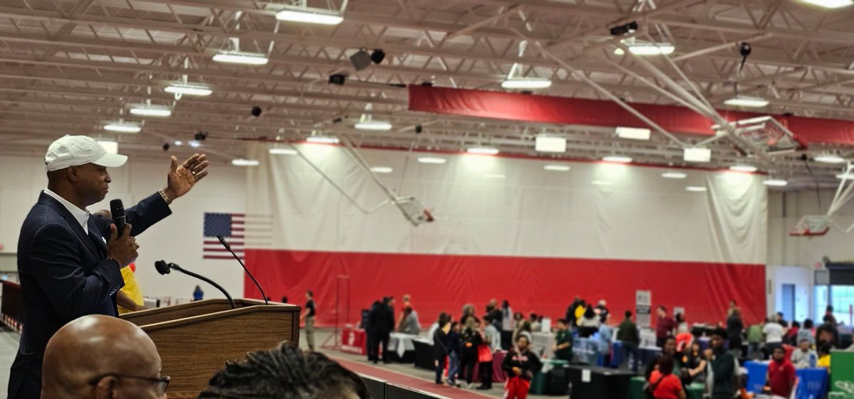 Speaker Emanuel “Chris” Welch tweet media