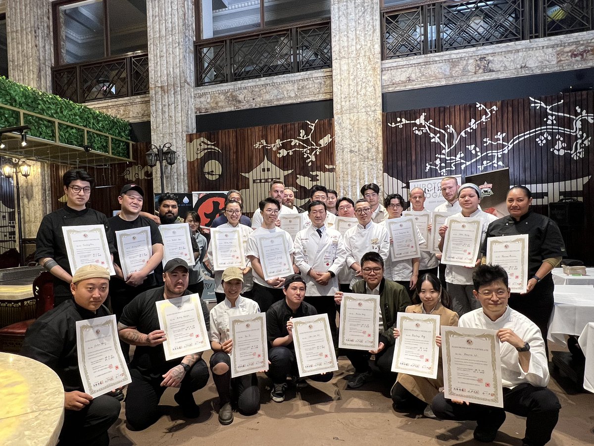 sushiskill's tweet photo. Australia work shops
オーストラリア🇦🇺アデレード、シドニーにて寿司講習会。 https://t.co/TnXHCbrFXh