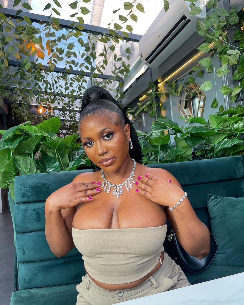 PulseNigeria247's tweet photo. One word for Wanni

#BBNaija #BBNaijaS9  #PulseBBNaija2024⁣⁣⁣
#BBNaijaNoLooseGuard⁣⁣⁣
#PulseBBNaijaNoLooseGuard #BBN https://t.co/vPEj1lLHIz